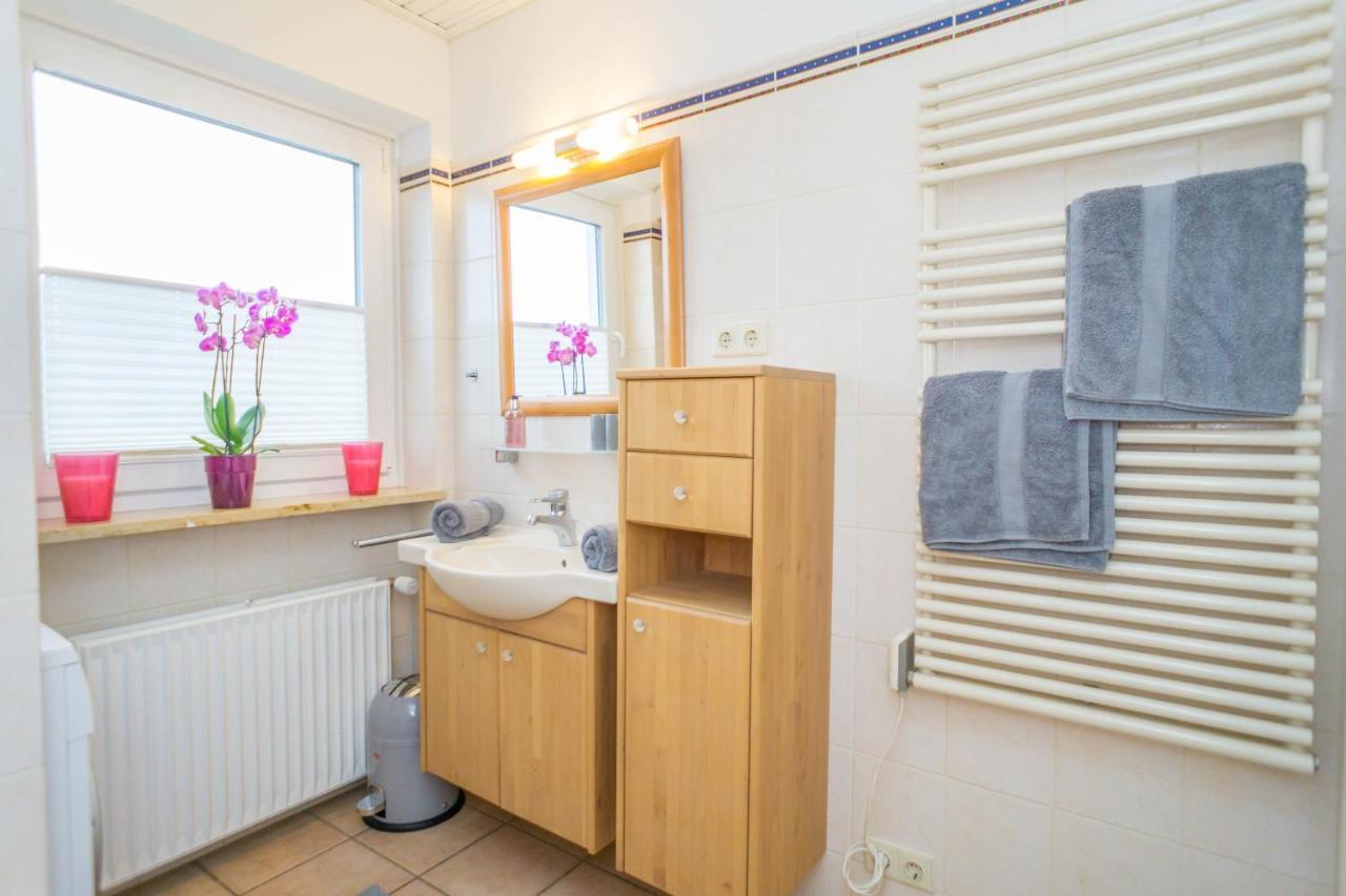 Perfekte Wohnung In Perfekter Lage Mit Balkon! Вестерланд Экстерьер фото